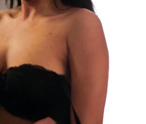 Sex video Heather Paige Cohn nude - Bachelor Night (2014) 