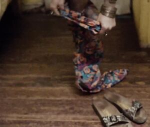 Sex video Gaby Hoffmann nude - Crystal Fairy (2013) 