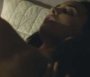 Salvita Decorte Nude - Halfworlds s01e04 (2017)