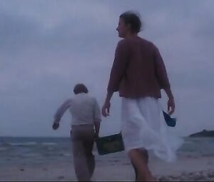 Naked Karen-Lise Mynster Nude - Der er et yndigt land (DK 1983)