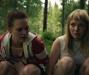 Nude Viktoria Winge, Veslemoy Morkrid, Julia Schacht - All Must Die (Utdrikningslaget) (2019)