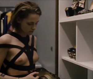 Celebs video HD compilation of hot movie star Kristen Stewart starring in the nude