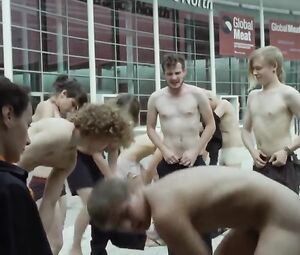 Julia Hummer, Eva Lobau, Jasna Fritzi Bauer Nude - Im Alter von Ellen (2010)