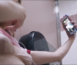 Odessa Young, Suki Waterhouse nude - Assassination Nation (2018)