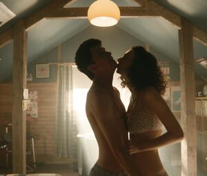 Tanya Reynolds nude - Sex Education s01e06 (2019)