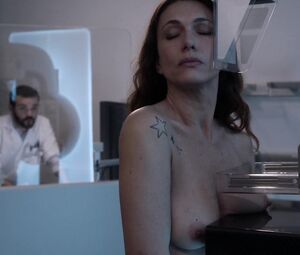 Natacha Lindinger nude - Sam-s03e01-07 (2019)